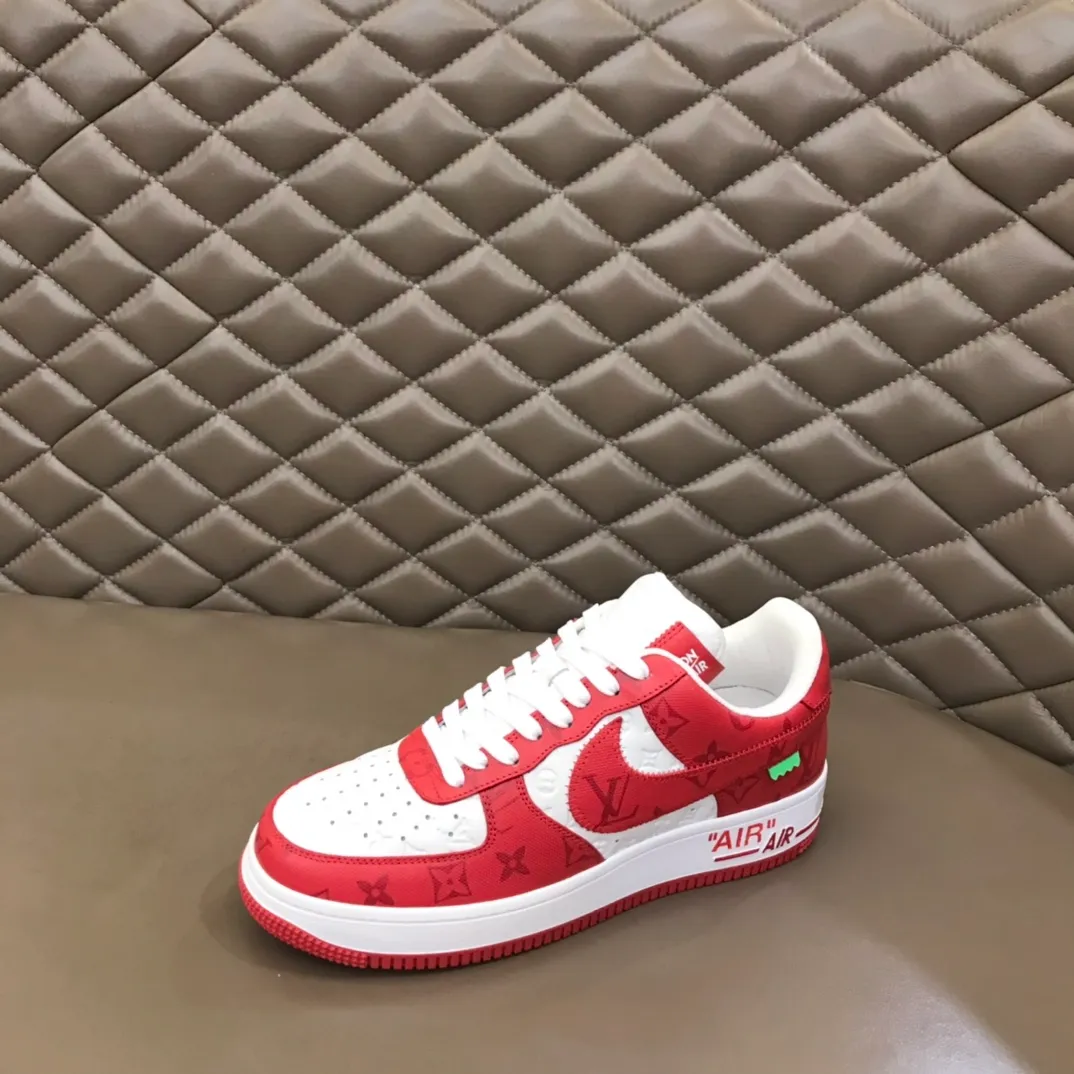 Men's shoes 💰p420 "*OUIS *UITTO*" x OFF-WHITE x Nike tripartite collaboration! Trendy and cool men's casual sports shoes with unrivaled color matching. The design idea basically continues the style of THE TEN. The Swoosh line and tongue label have a very familiar visual effect and are both fashionable and trendy! A must-have for fashionistas! The effect on your feet is absolutely stunning! Size: 38-45